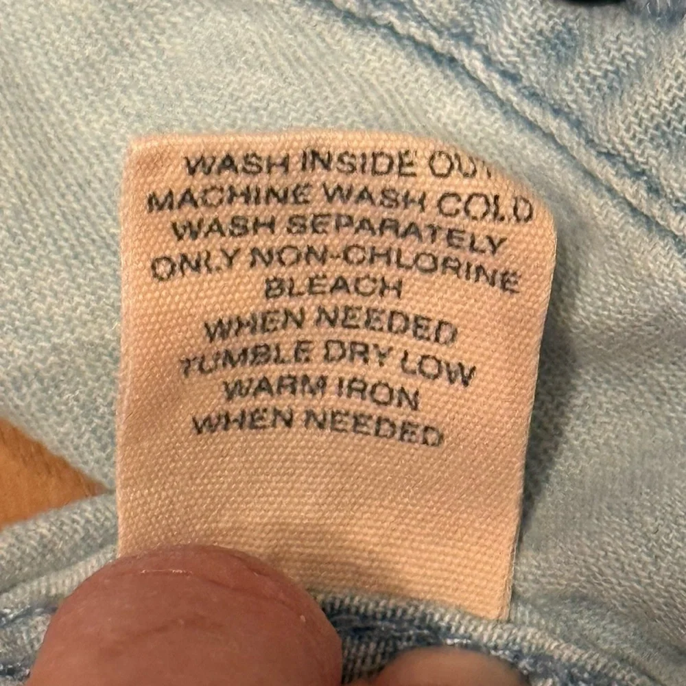 MODERN AMUSEMENT Denim Chambray Button Down Shirt Size M - Picture 6 of 8